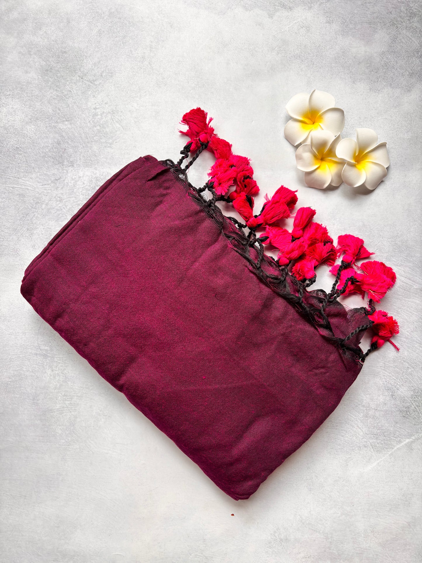 Plain Maroon Kadhi Cotton Saree with Pink Tassels | The Laya Looms