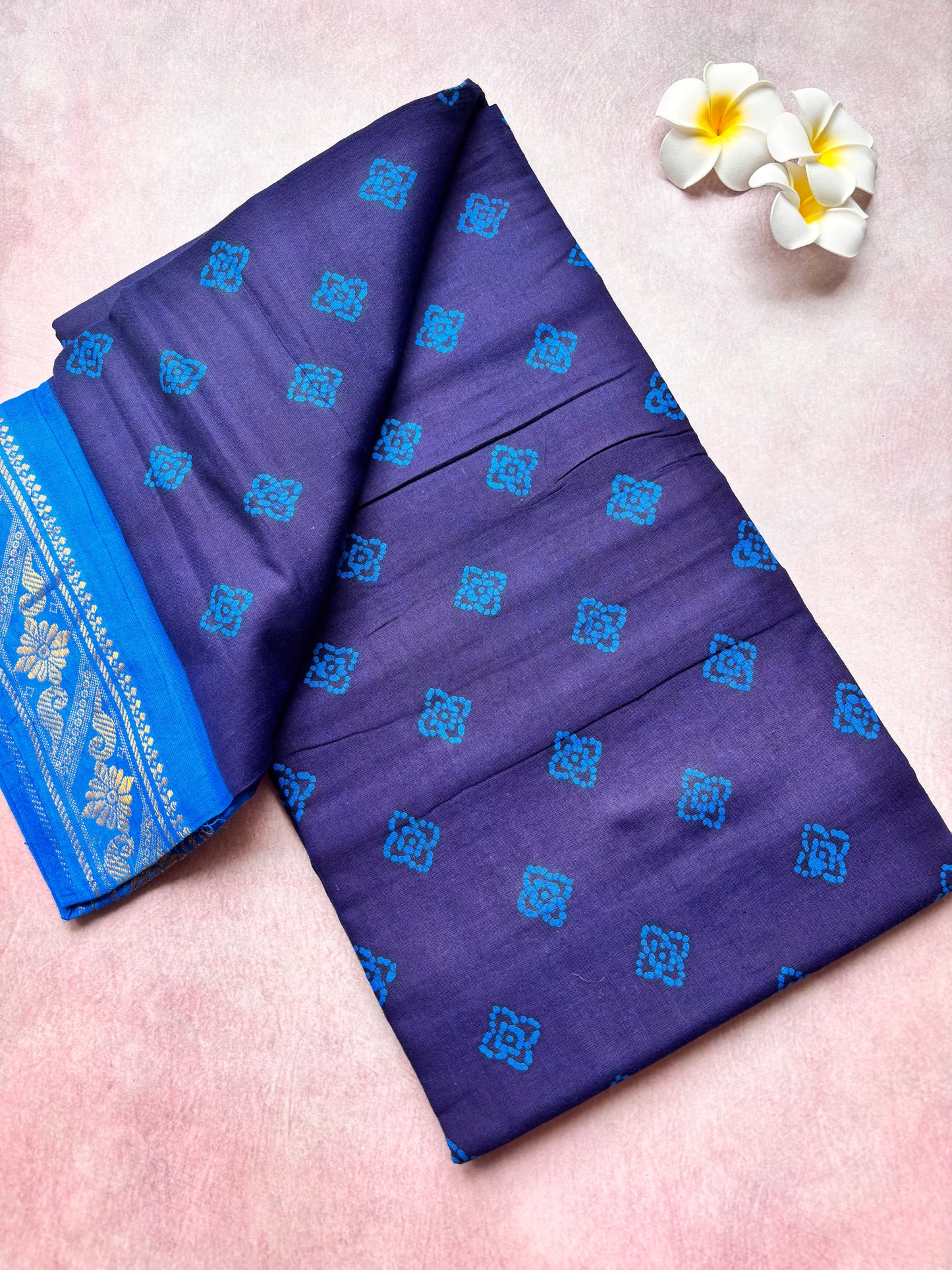Authentic Soft Sungudi Cotton Saree – Navy Blue with Blue Floral Motifs & Blue Border