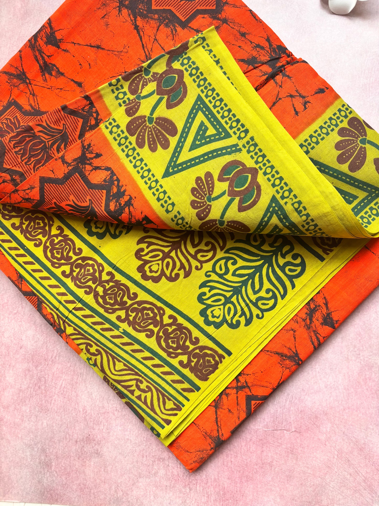 Handcrafted Madurai Sungudi Cotton Saree in Vibrant Sunset Orange – Office Wear Special (with Blouse Piece)