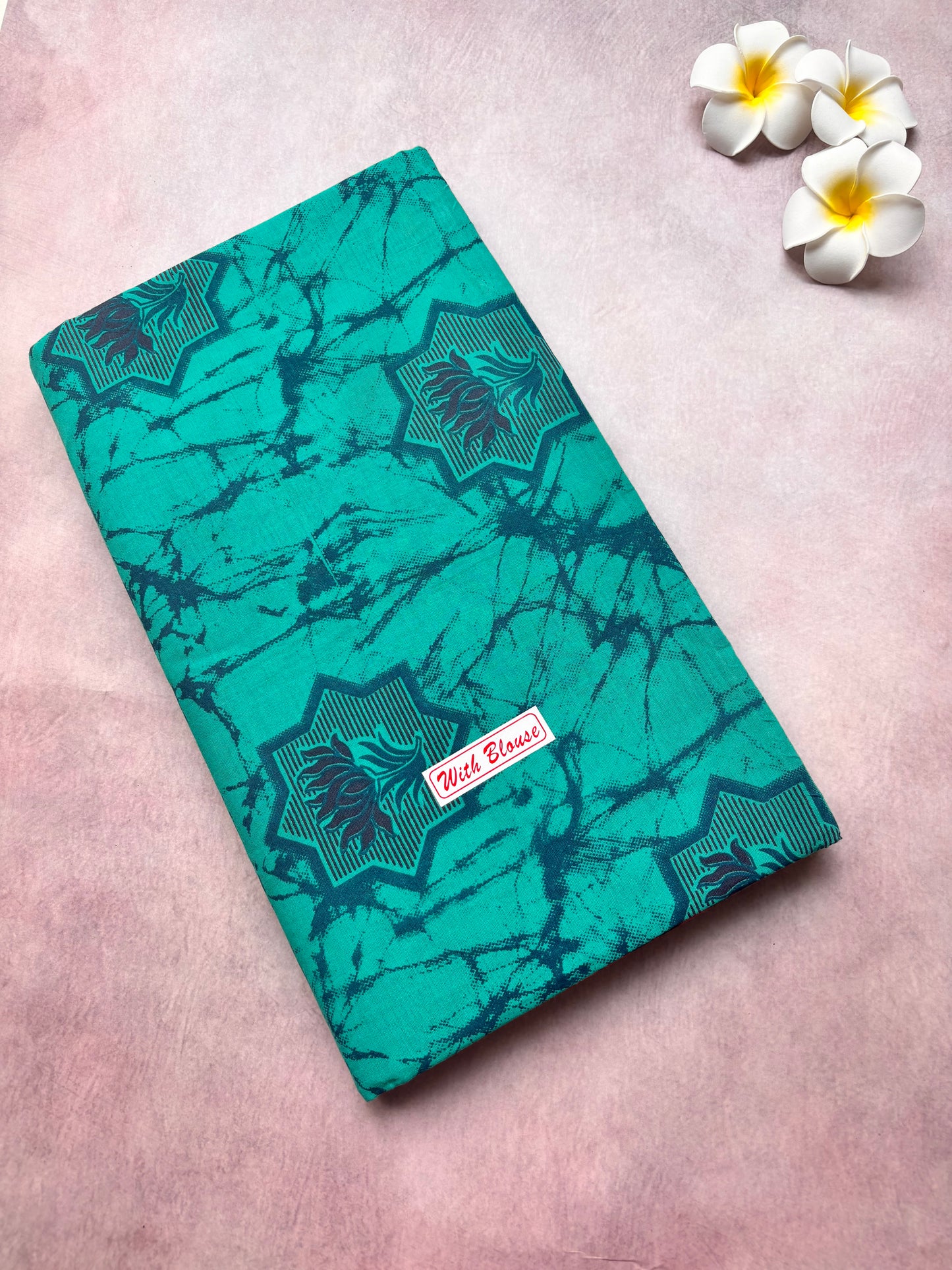 Handcrafted Madurai Sungudi Saree in Seafoam Teal – Elegant Formal Workwear with Attached Blouse