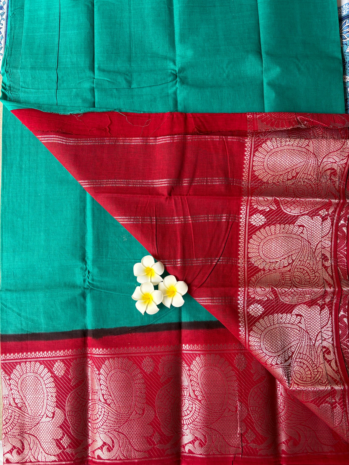 Big Border Plain Sungudi without Blouse