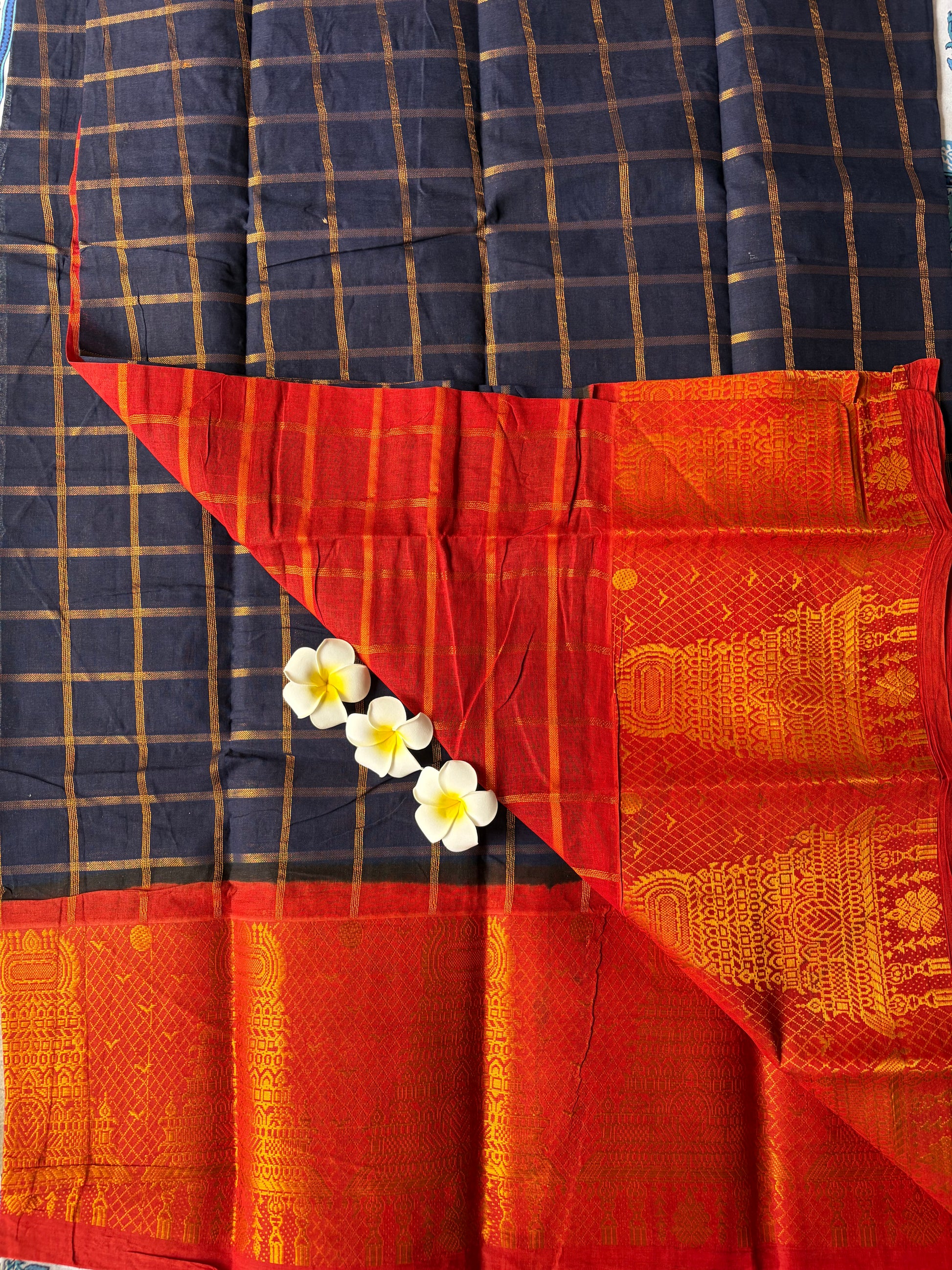 Madurai Sungusi saree With Blouse