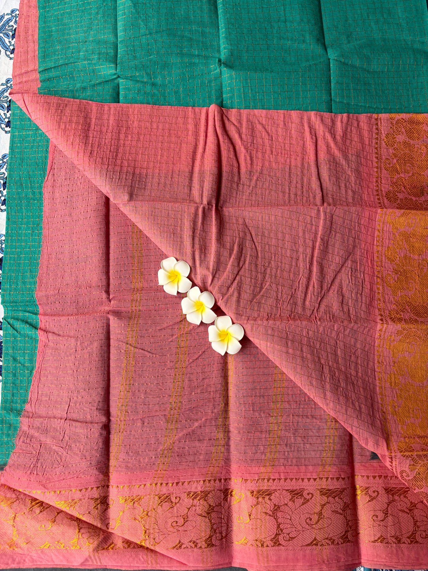 Madurai Sungudi Saree Light Green
