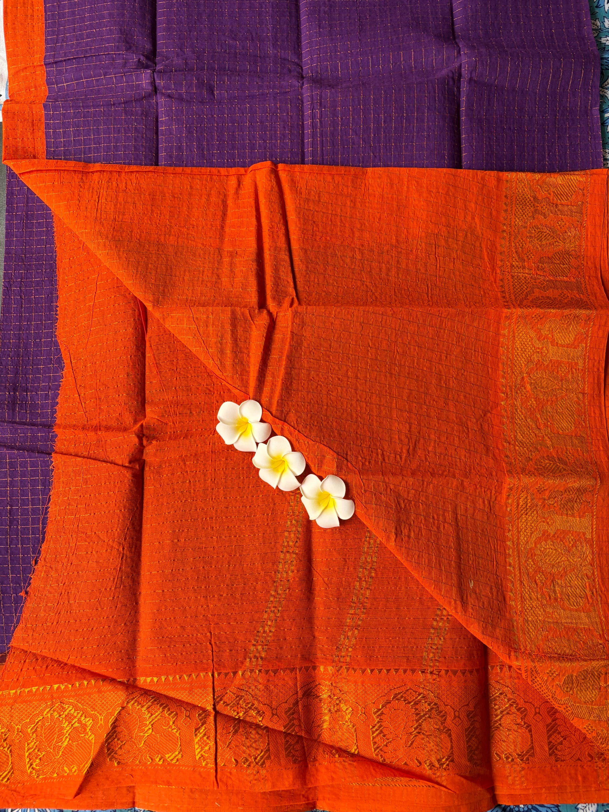 Madurai Sungudi Sarees With Orange Border