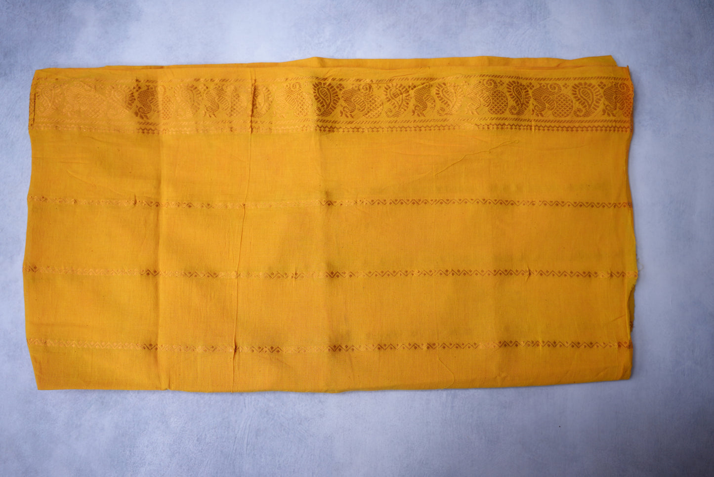 Sungudi Cotton Saree – Ink Blue with Lemon Yellow Velthari Small Border