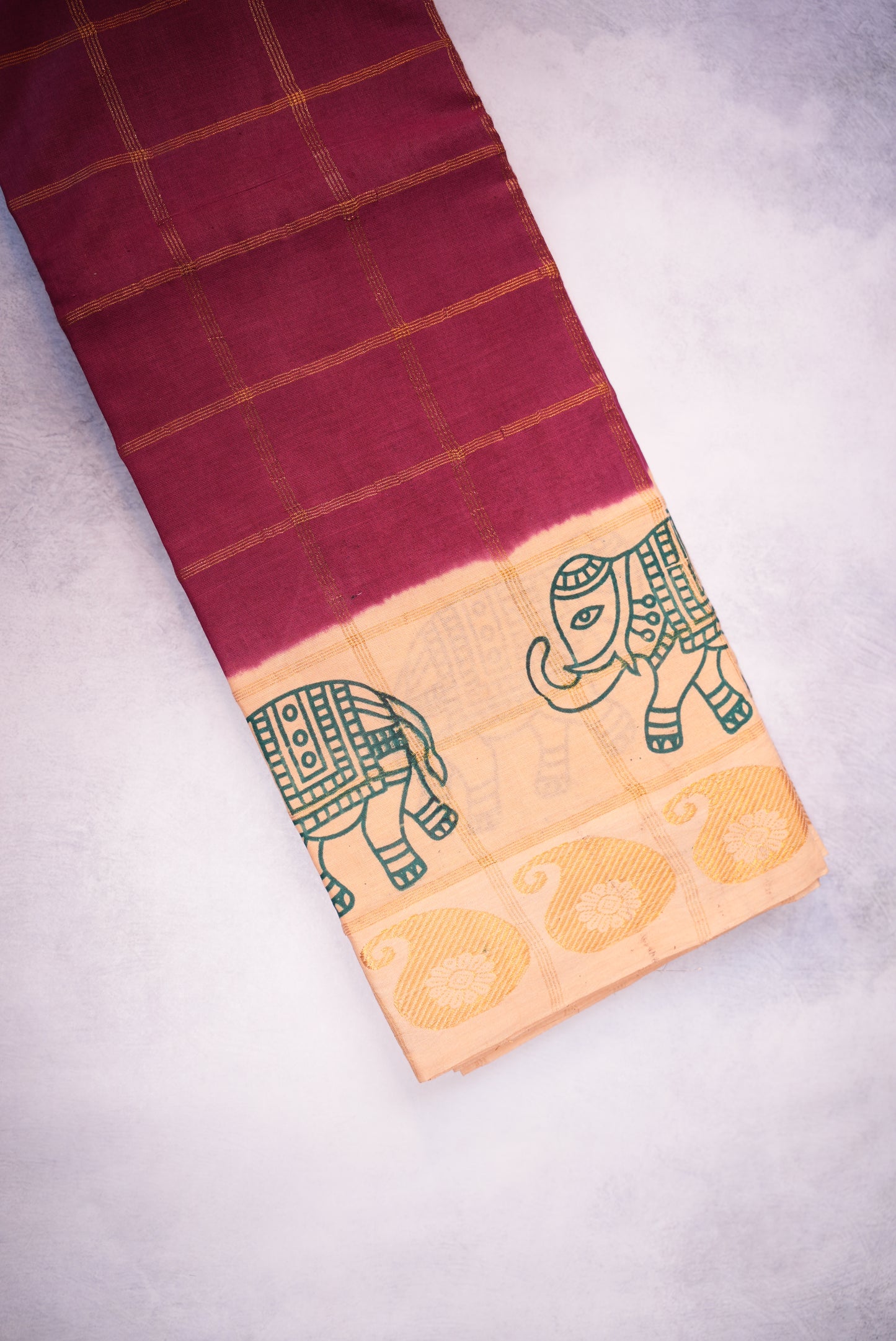 Elephant Printed and Kattam Design Sungudi Saree with Brown Base and Pastel Cream Border
