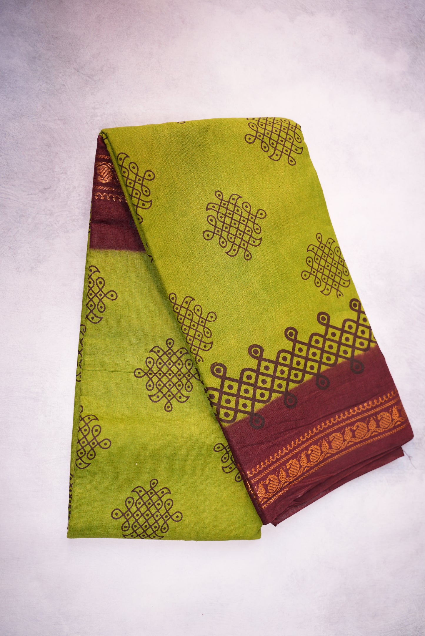 Kolam Printed Saree – Mehendi Green with Marron Border