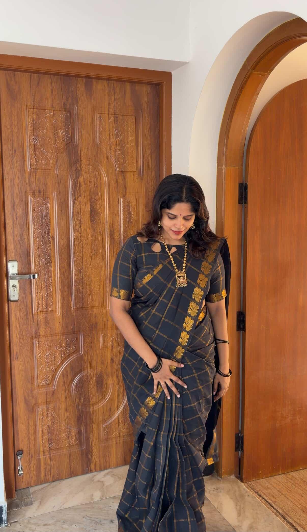 Black Kattam Sungudi Cotton Saree | Premium Madurai Sungudi Heritage