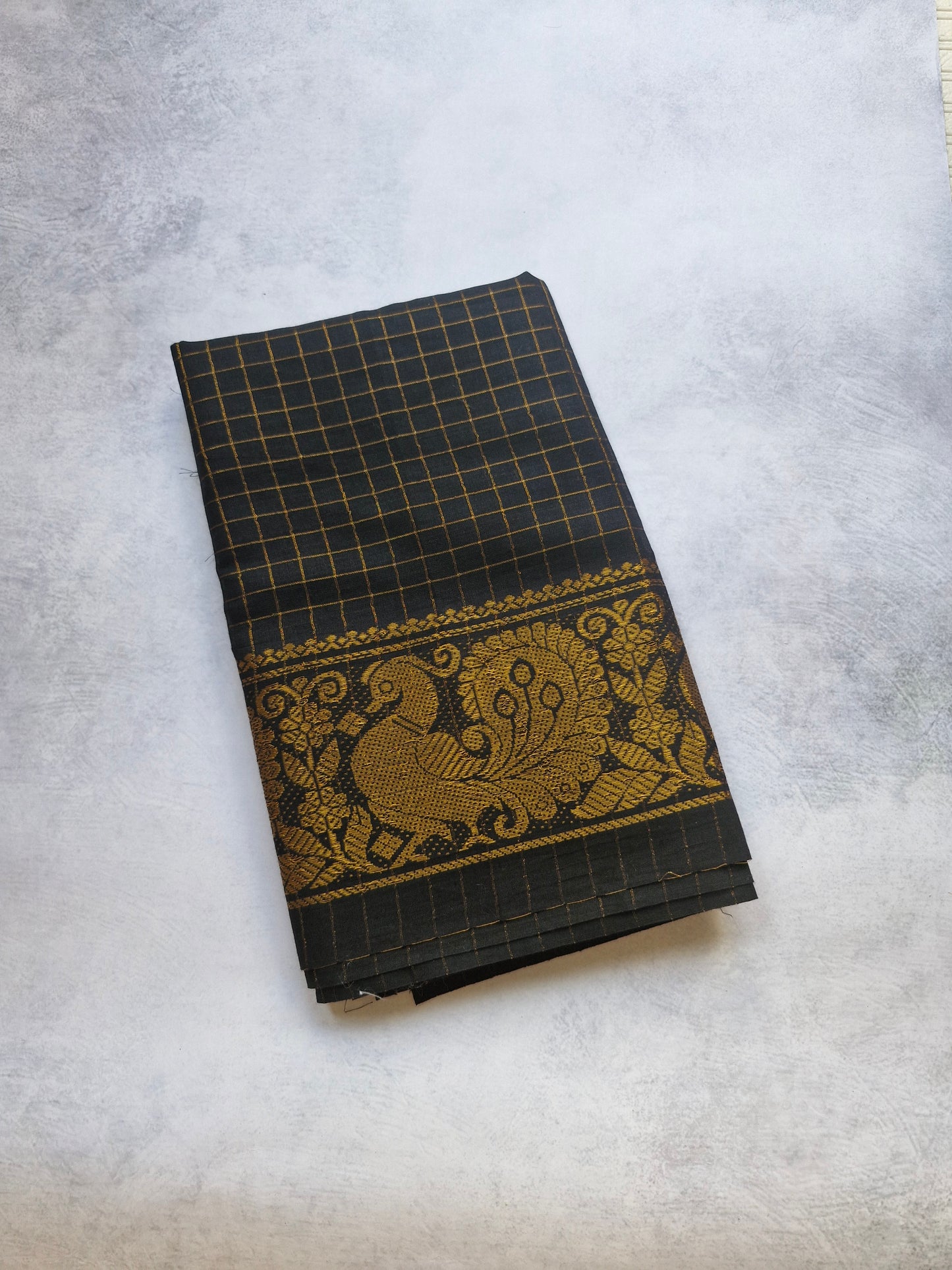 Golden zari checked White and Black Border sungudi saree
