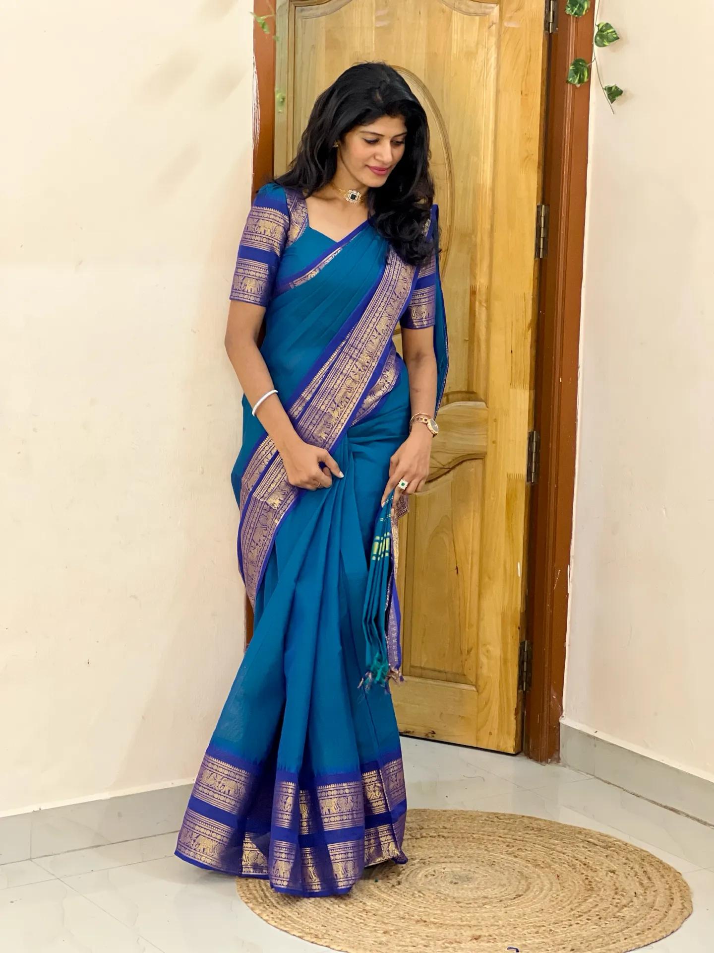 💙 Kanchi Cotton Peacock Blue Saree with Blue Border – Retta Pettu
