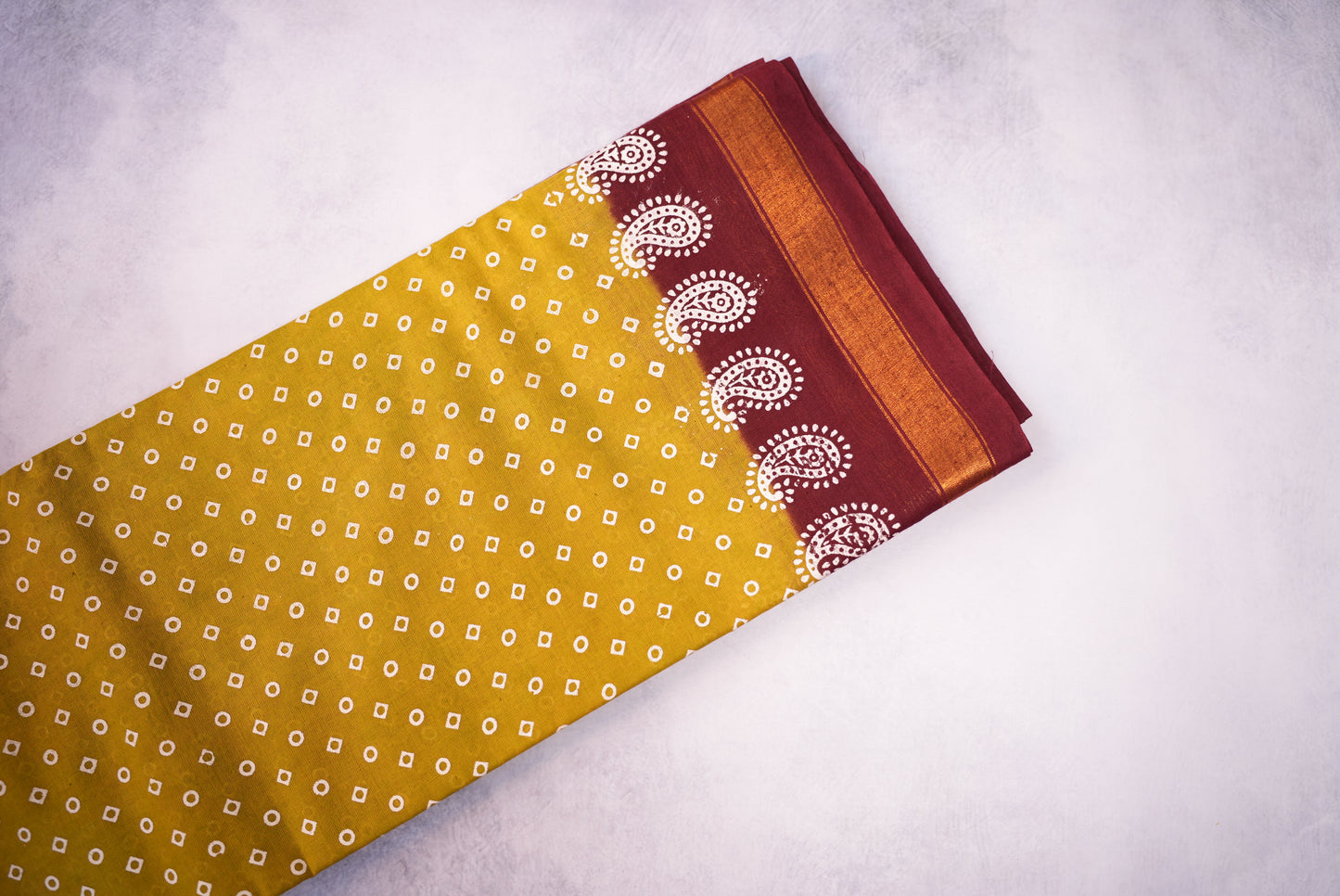 Traditional Sungudi Saree – Mehendi Green with Printed Round Design and Blouse