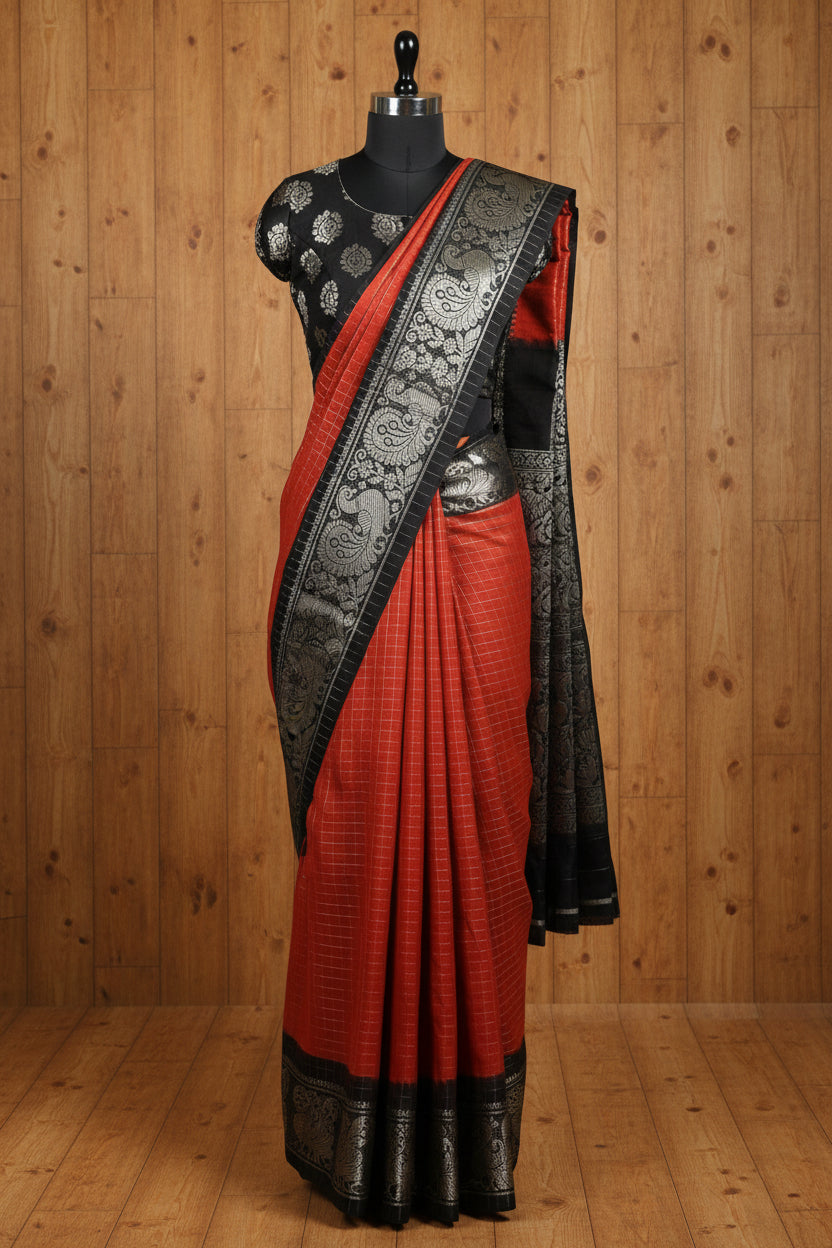 orange sarees with blakc border 