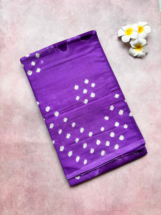 Hand-Knotted Bhandhini Cotton Saree – Lavender Bhandhini Cotton Saree – Borderless (With Blouse)