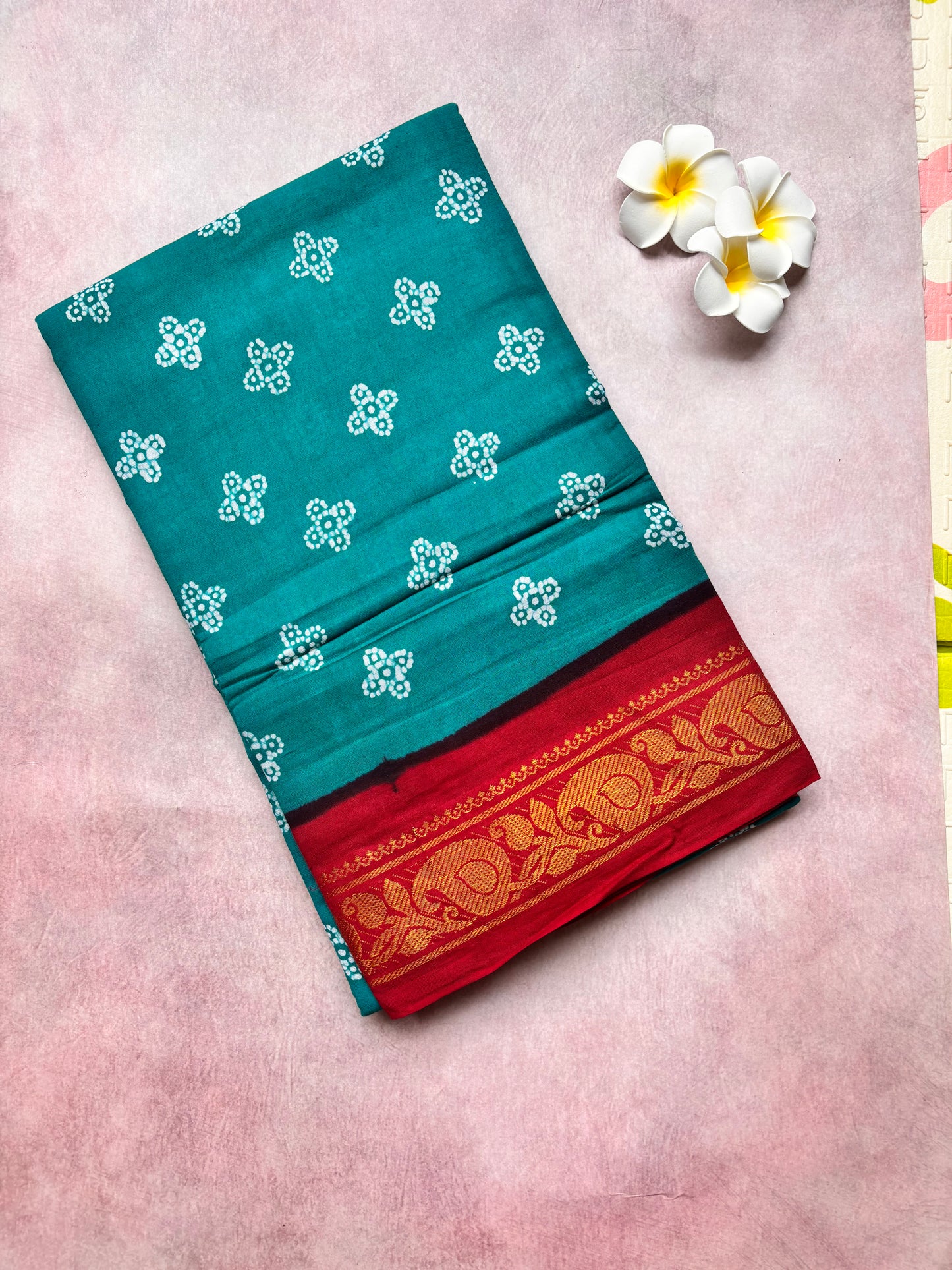 Madurai Sungudi Cotton Saree - Teal Batik with Rich Red flower Border - Authentic Soft Sungudi Cotton Saree