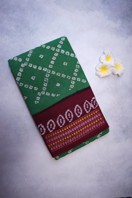 Batik Cross Print Green Saree with Maroon Border