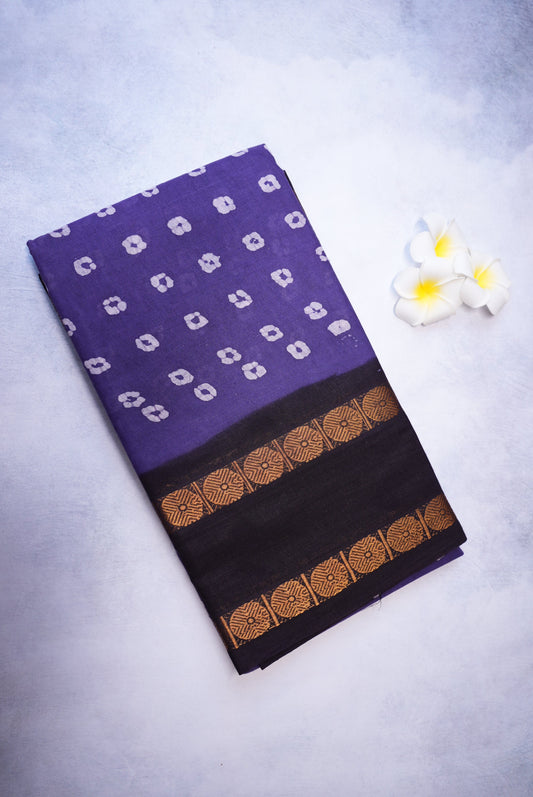 Traditional Wax Round Sungudi Cotton Saree with Blue and Black Rudrcham Border