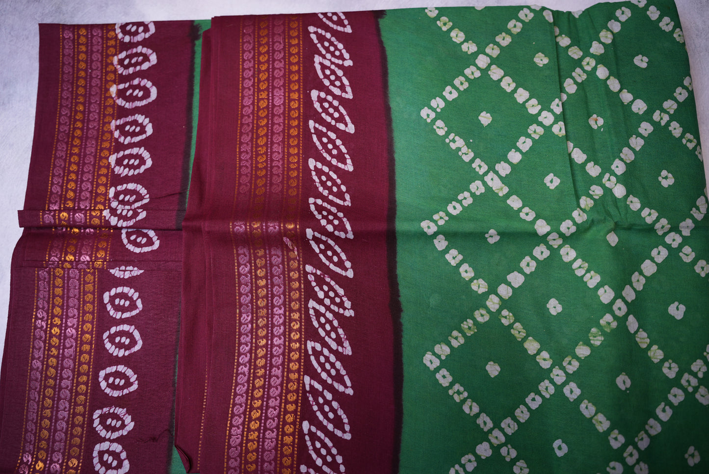 Batik Cross Print Green Saree with Maroon Border